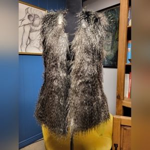Via Spiga Faux Fur Vest Size XS NWT